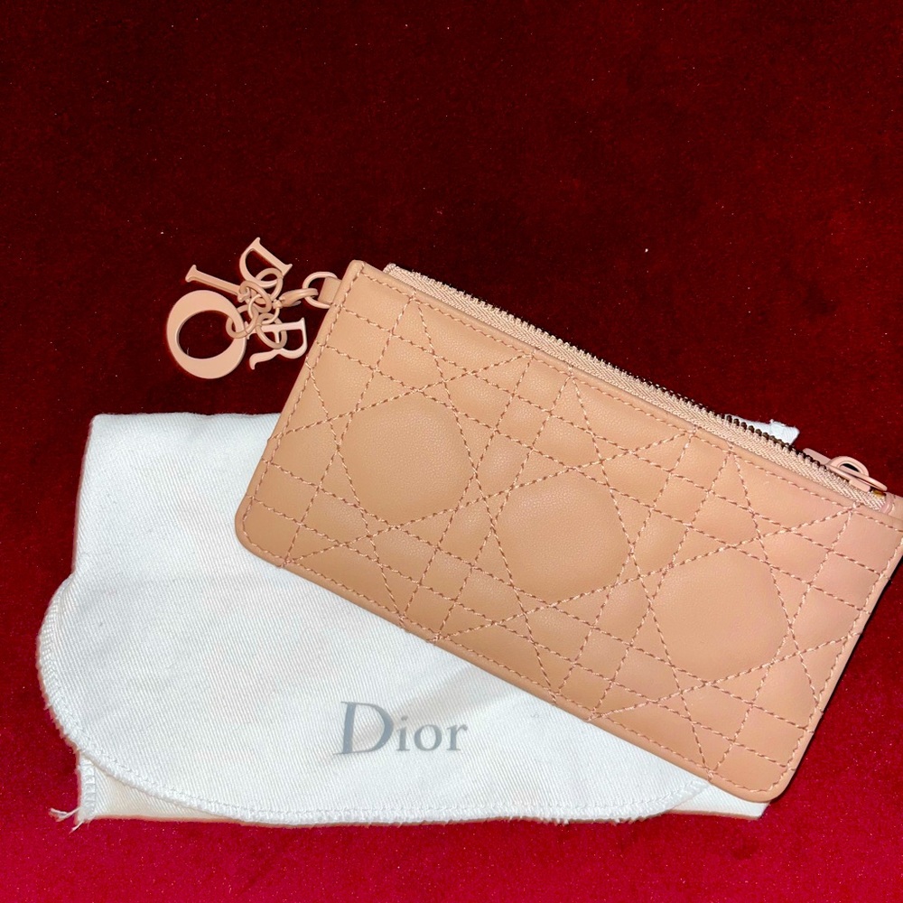 Dior Long Zipped Beige Wallet